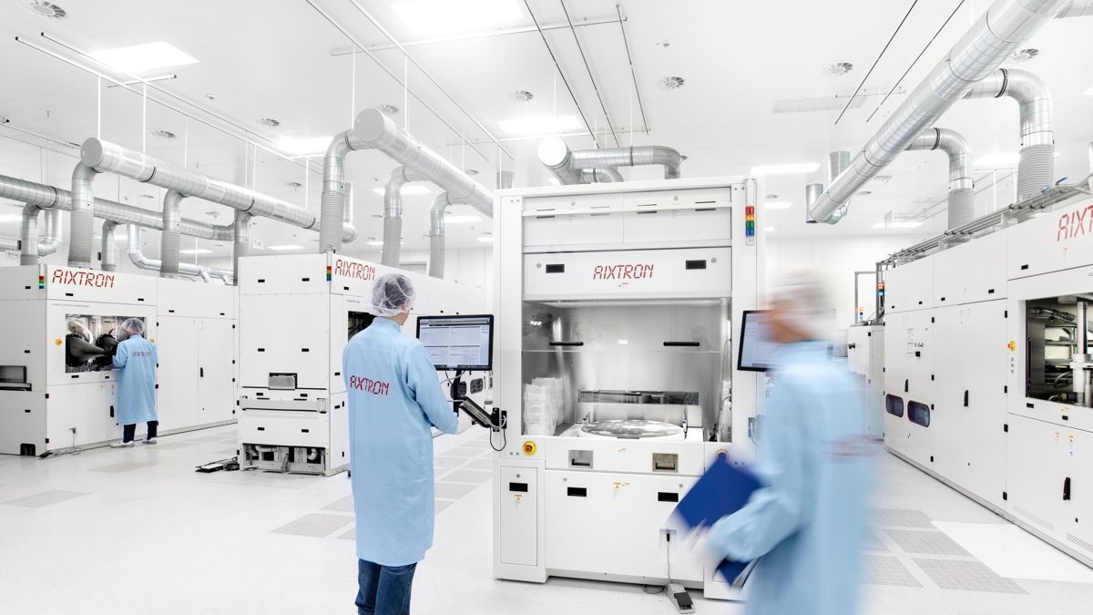  Produktionsreinraum für Halbleiter-Depositionsanlagen